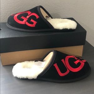 Men’s UGG slippers